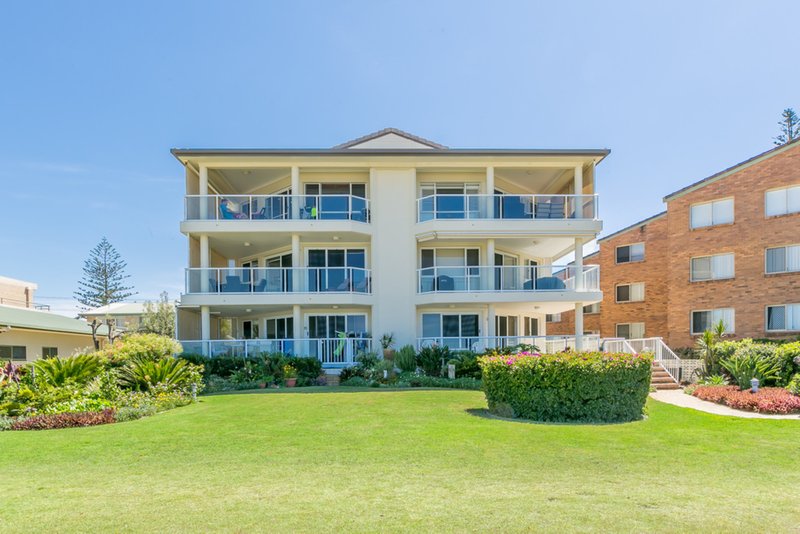 Photo - 7/359 Golden Four Drive, Tugun QLD 4224 - Image 11