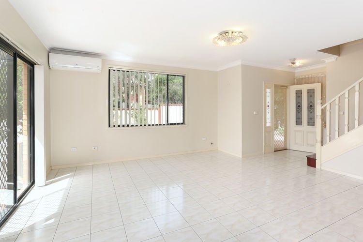 Photo - 7/37-41 Crosby Street, Greystanes NSW 2145 - Image 7