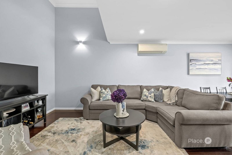 Photo - 7/37 Albert Street, Camp Hill QLD 4152 - Image 2