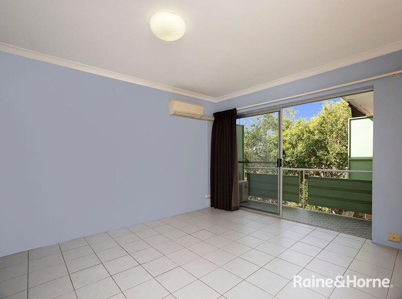 Photo - 7/37 Grove Street, Toowong QLD 4066 - Image 3