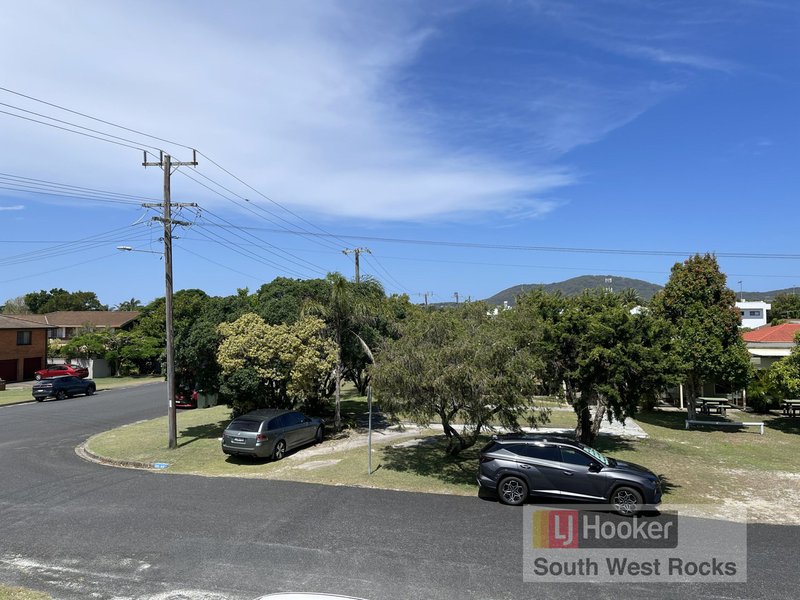 Photo - 7/37 Mcintyre Street, South West Rocks NSW 2431 - Image 6