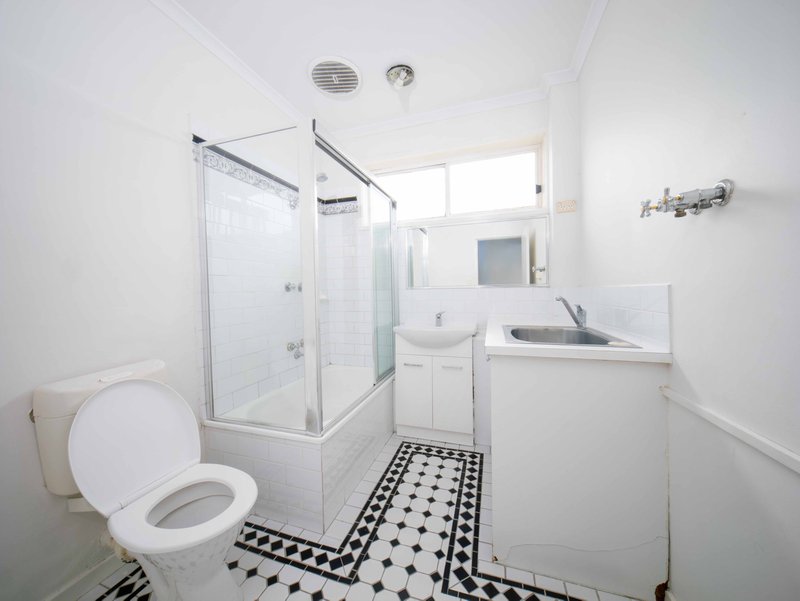 Photo - 7/376 Barkly Street, Brunswick VIC 3056 - Image 4