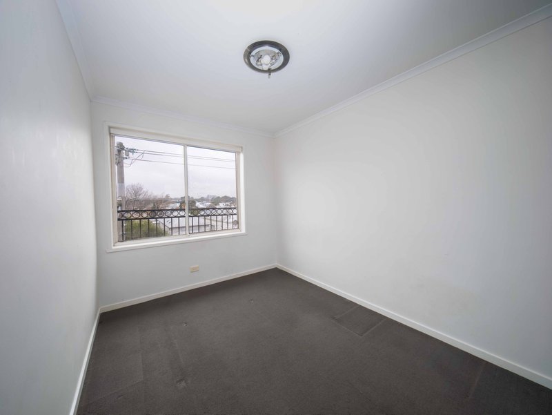 Photo - 7/376 Barkly Street, Brunswick VIC 3056 - Image 6