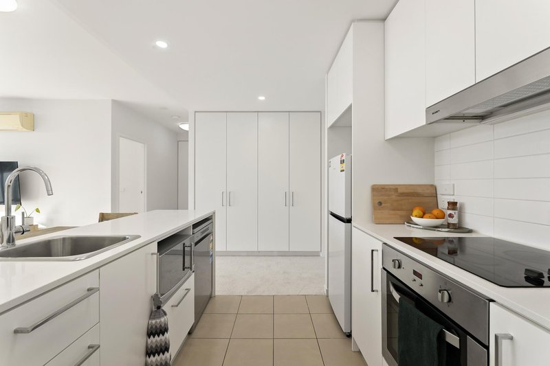 Photo - 73/8 Baudinette Circuit, Bruce ACT 2617 - Image 3