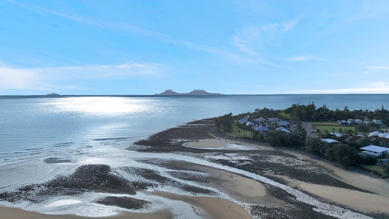 Photo - 7/38 Beach Road, Dolphin Heads QLD 4740 - Image 30