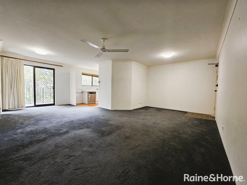 Photo - 7/38 Durham Street, St Lucia QLD 4067 - Image 2