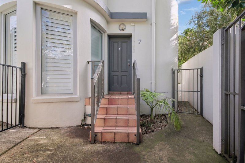 Photo - 7/38 Kirkwood Street, Seaforth NSW 2092 - Image 1