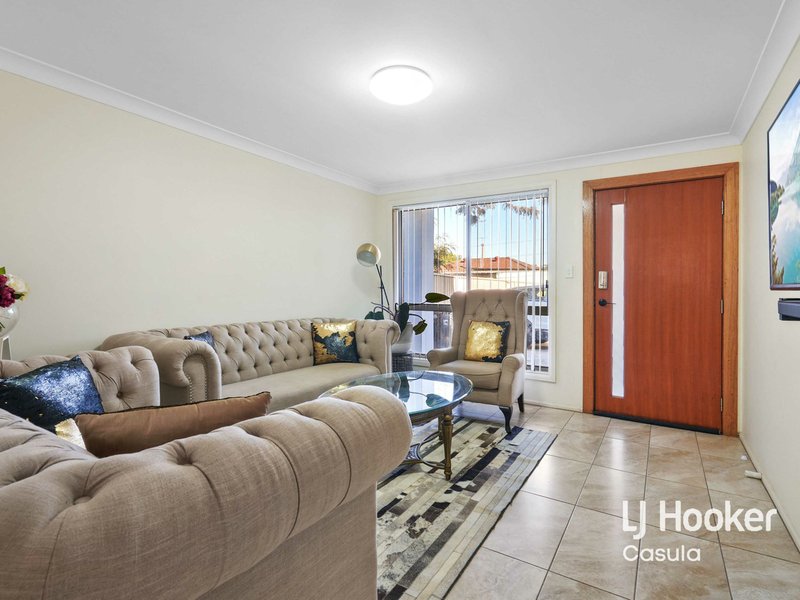 Photo - 7/39-41 Heckenberg Avenue, Sadleir NSW 2168 - Image 2