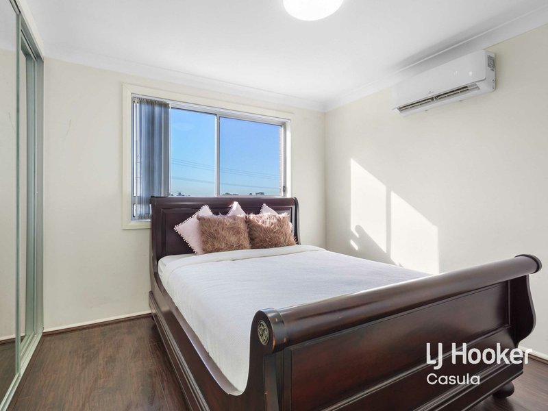 Photo - 7/39-41 Heckenberg Avenue, Sadleir NSW 2168 - Image 5