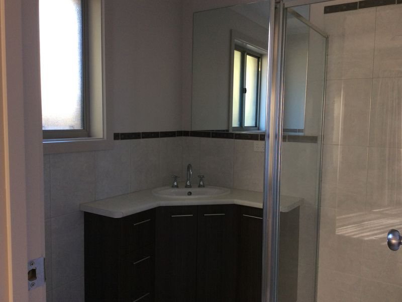 Photo - 73a Adelaide Road, Mount Barker SA 5251 - Image 3