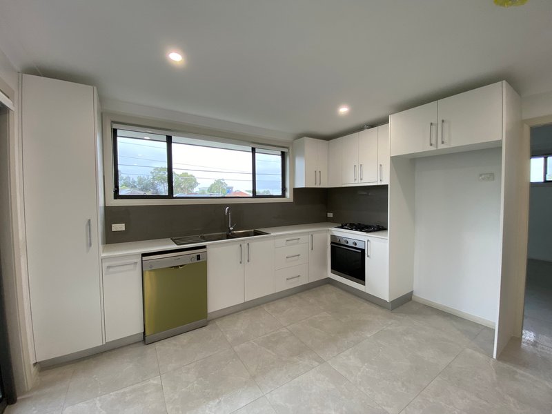 Photo - 73B Mccarthy Street, Fairfield West NSW 2165 - Image 3