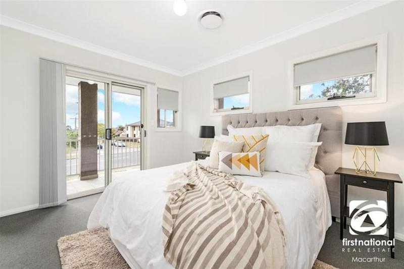 Photo - 73d Oxford Road, Ingleburn NSW 2565 - Image 6