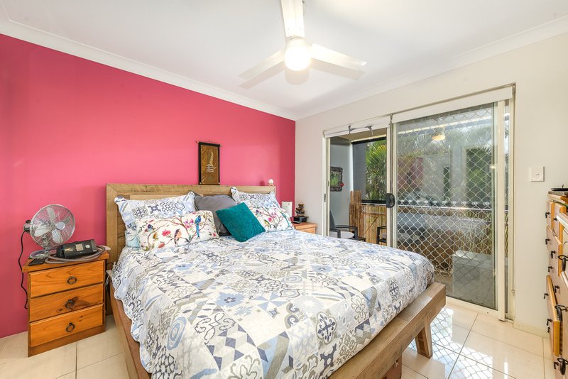 Photo - 7/4-6 Oleander Avenue, Biggera Waters QLD 4216 - Image 8