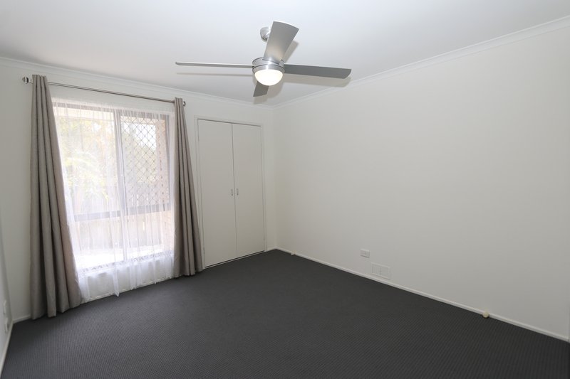 Photo - 7/4-8 Cassandra Crescent, Labrador QLD 4215 - Image 6