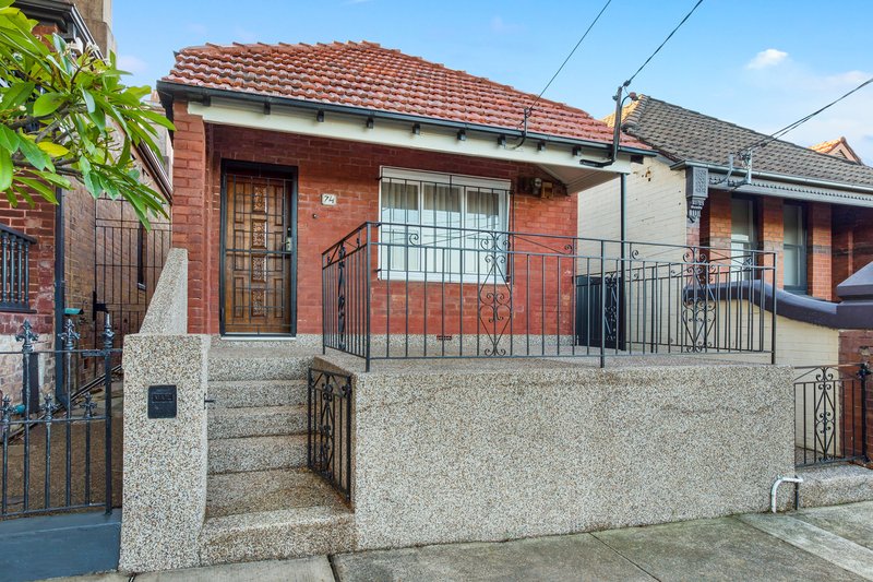 Photo - 74 Albany Road, Stanmore NSW 2048 - Image 1