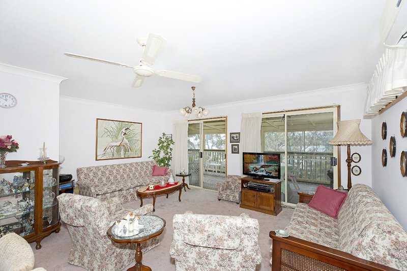 Photo - 74 Alexander Parade, Arcadia Vale NSW 2283 - Image 5