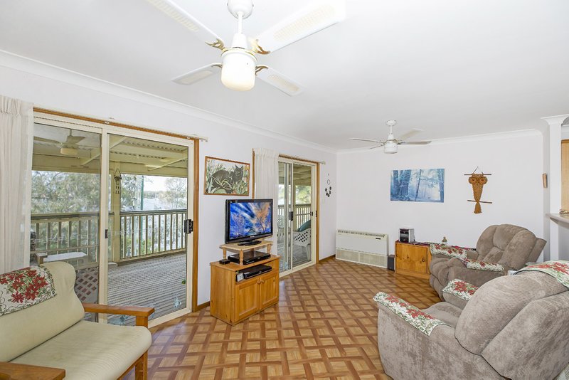 Photo - 74 Alexander Parade, Arcadia Vale NSW 2283 - Image 9