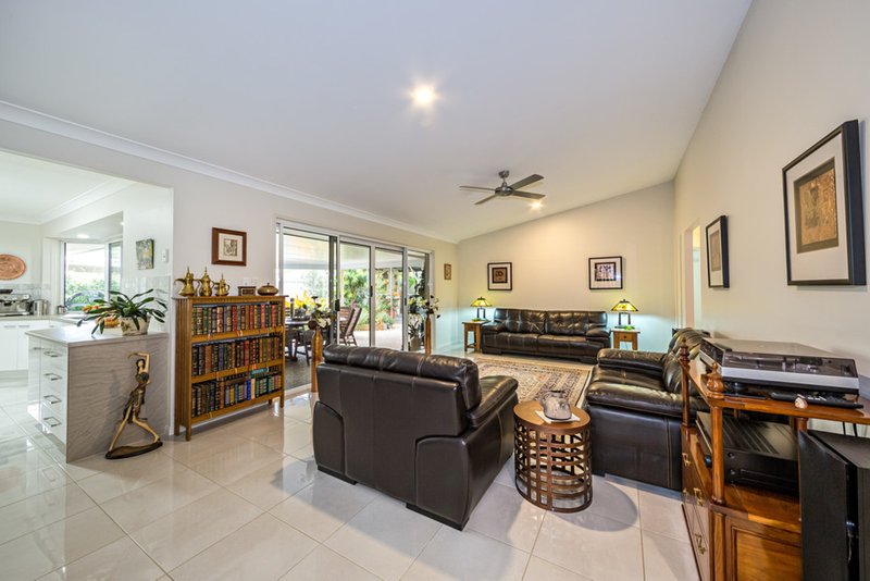 Photo - 74 Avon Avenue, Banksia Beach QLD 4507 - Image 3