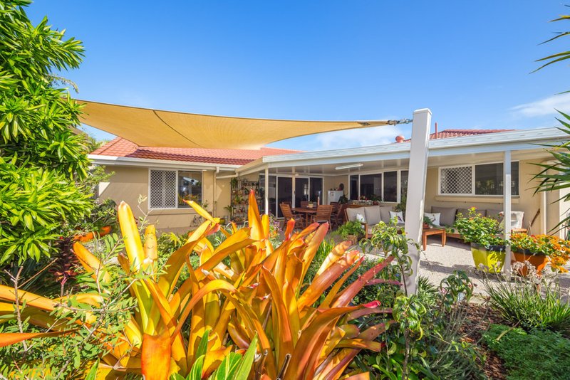 Photo - 74 Avon Avenue, Banksia Beach QLD 4507 - Image 19