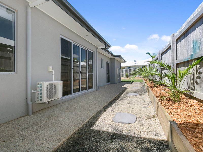 Photo - 74 Balgownie Drive, Peregian Springs QLD 4573 - Image 8