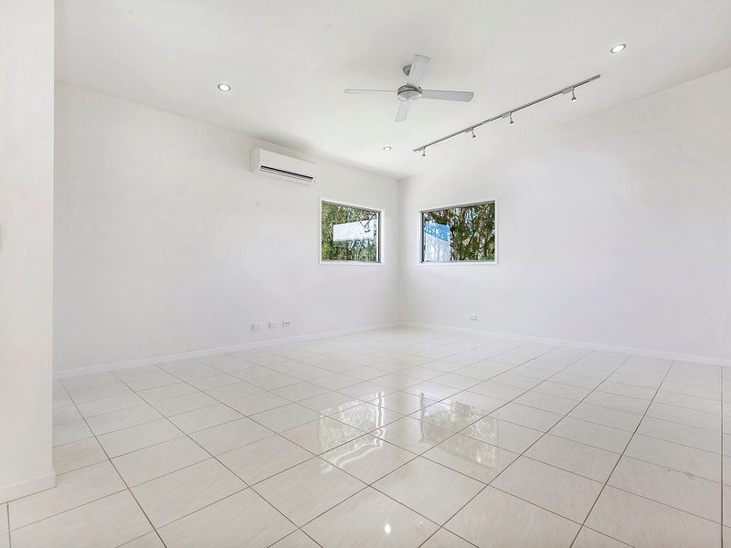 Photo - 74 Balgownie Drive, Peregian Springs QLD 4573 - Image 12