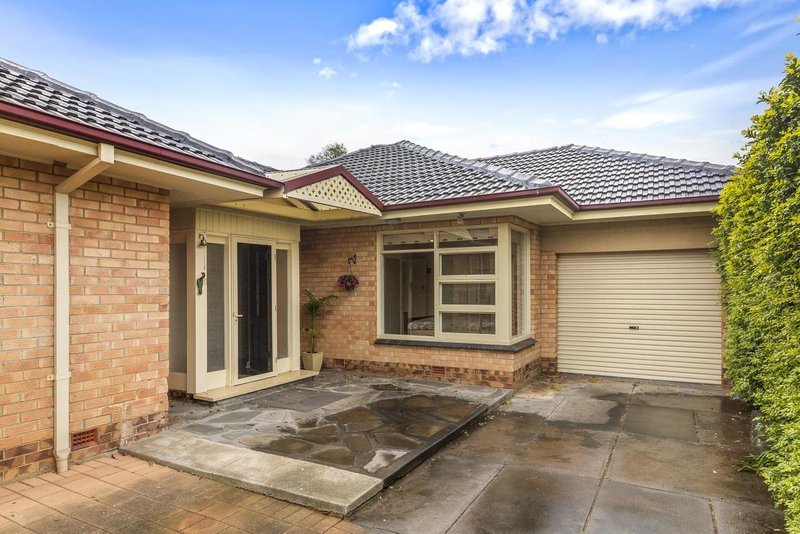 Photo - 74 Balmoral Avenue, Warradale SA 5046 - Image 2