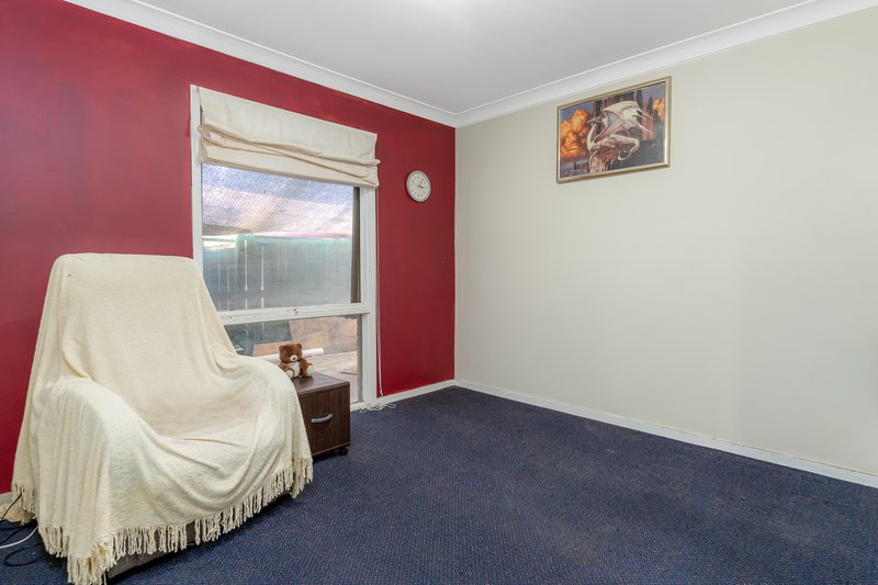 Photo - 74 Barbaralla Drive, Springwood QLD 4127 - Image 8