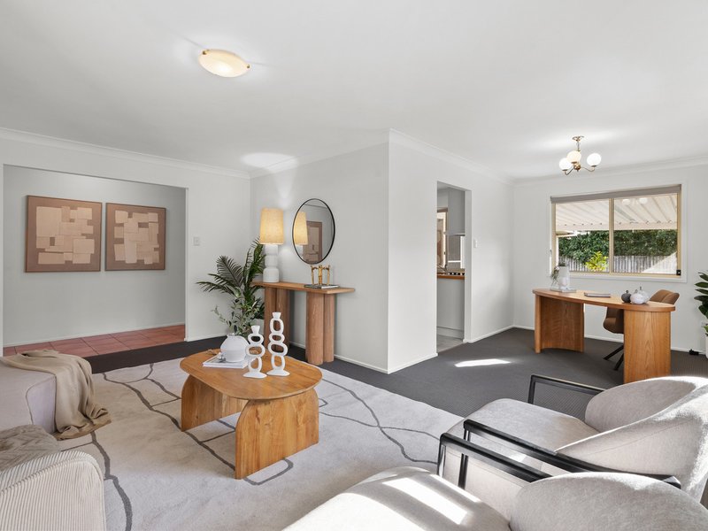 Photo - 74 Barron Road, Birkdale QLD 4159 - Image 7