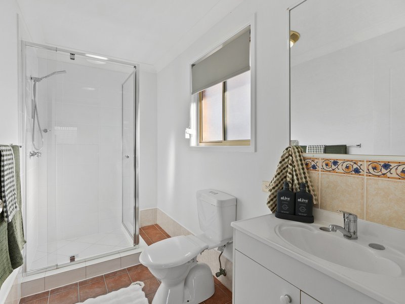 Photo - 74 Barron Road, Birkdale QLD 4159 - Image 21