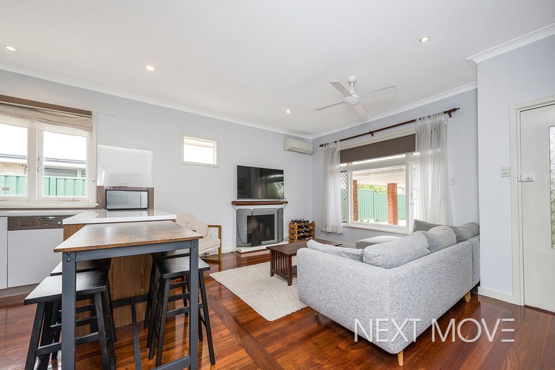 Photo - 74 Bawdan Street, Willagee WA 6156 - Image 13