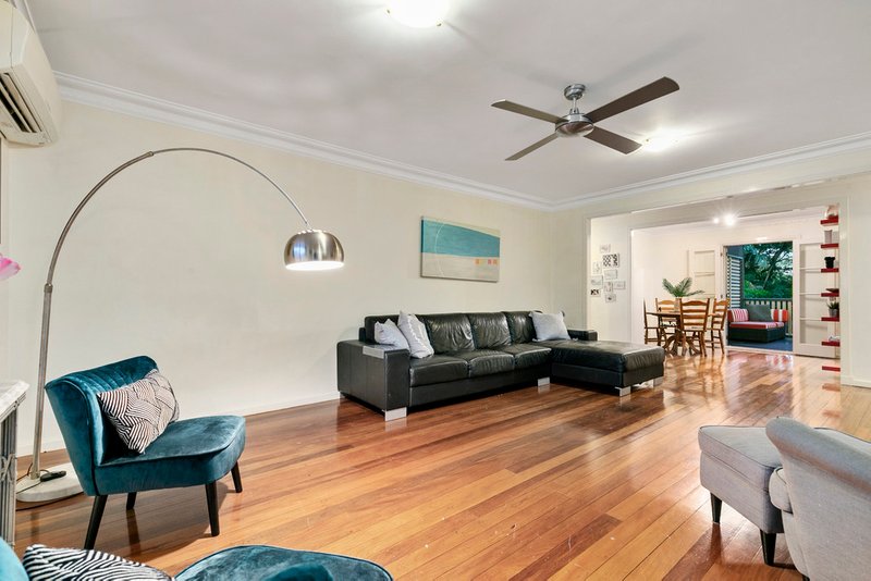 Photo - 74 Beresford Terrace, Coorparoo QLD 4151 - Image 2