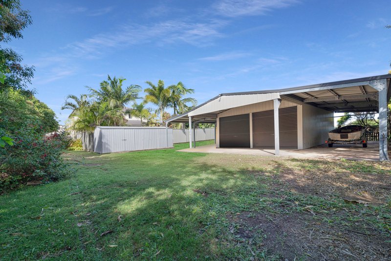 Photo - 74 Bisdee Street, Coral Cove QLD 4670 - Image 24