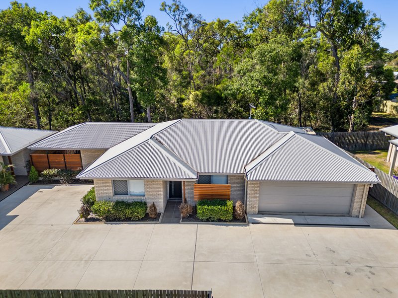 Photo - 74 Bradman Way, Urangan QLD 4655 - Image 3