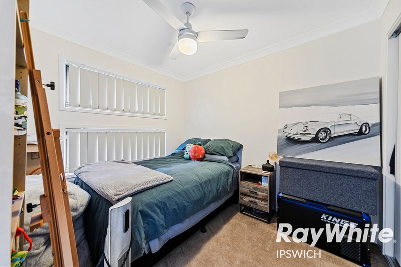 Photo - 74 Brentwood Drive, Ebbw Vale QLD 4304 - Image 8