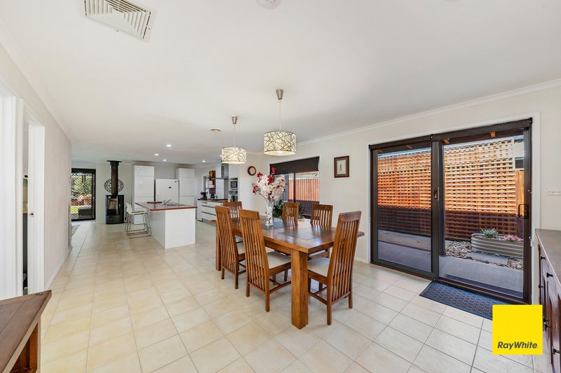 Photo - 74 Butmaroo Street, Bungendore NSW 2621 - Image 9