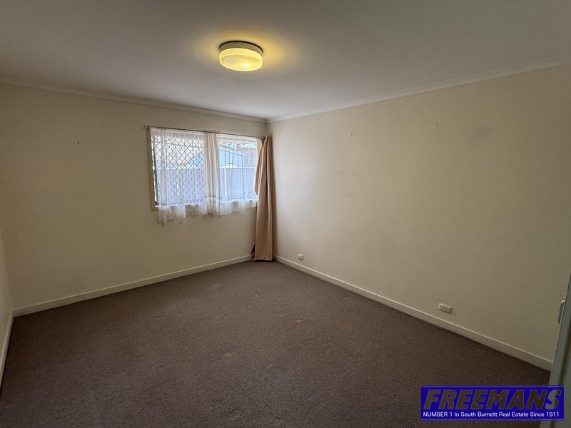 Photo - 74 Cairns Street, Nanango QLD 4615 - Image 9