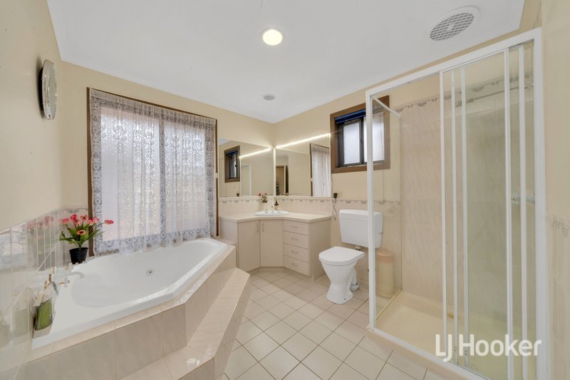 Photo - 74 Carrum Woods Drive, Carrum Downs VIC 3201 - Image 15