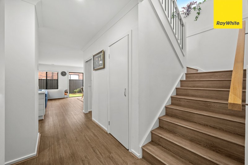Photo - 74 Castlecrag Way, Strathtulloh VIC 3338 - Image 10
