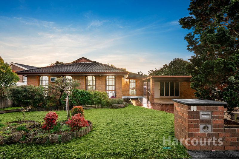 74 Chartwell Drive, Wantirna VIC 3152