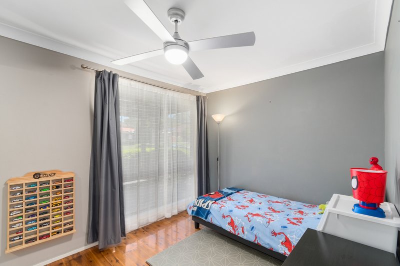 Photo - 74 Compton Street, Dapto NSW 2530 - Image 6