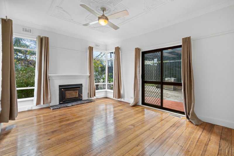 Photo - 74 Coonans Road, Pascoe Vale South VIC 3044 - Image 5