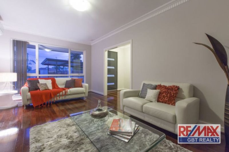 Photo - 74 Crimea Street, Morley WA 6062 - Image 2