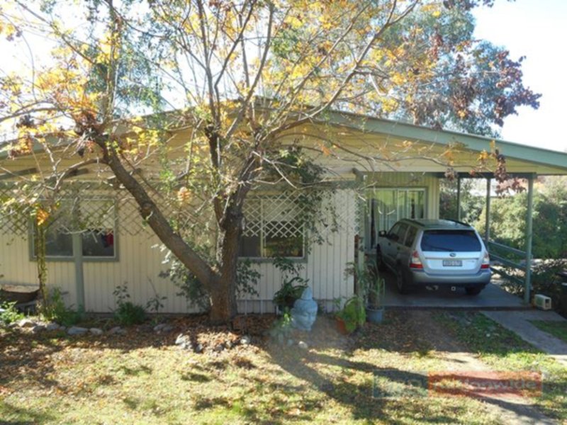 Photo - 74 Dalhunty Street, Tumut NSW 2720 - Image 15