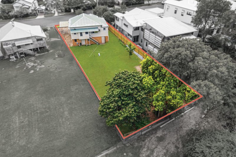 Photo - 74 Davidson Street, Newmarket QLD 4051 - Image 3