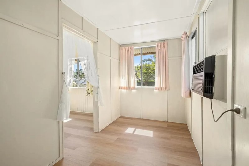 Photo - 74 Davidson Street, Newmarket QLD 4051 - Image 7