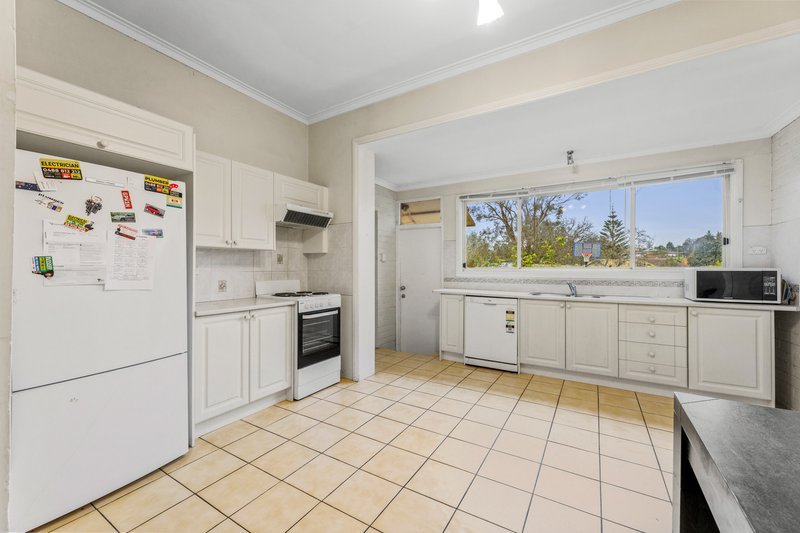 Photo - 74 Eley Road, Burwood VIC 3125 - Image 4