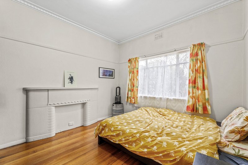 Photo - 74 Eley Road, Burwood VIC 3125 - Image 7