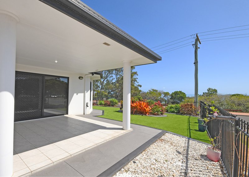 Photo - 74 Esplanade , Point Vernon QLD 4655 - Image 17