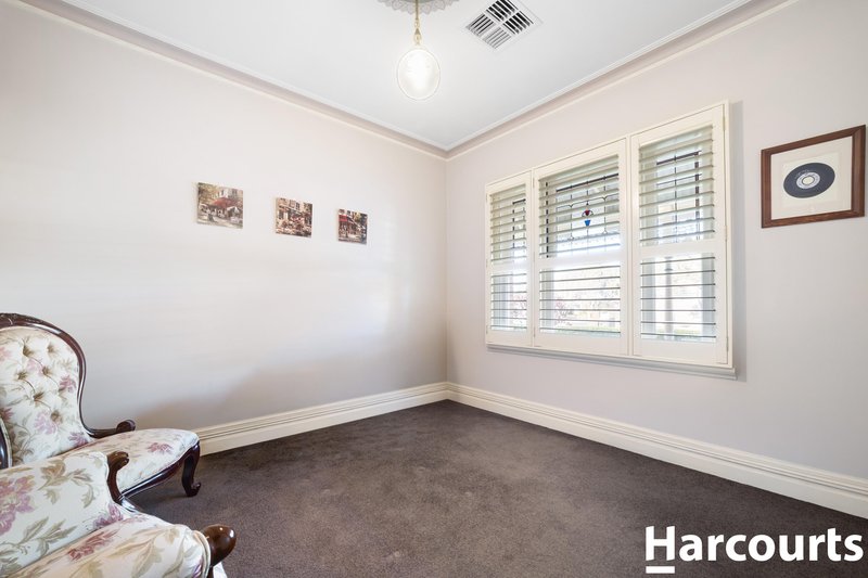 Photo - 74 Evrah Drive, Hoppers Crossing VIC 3029 - Image 13