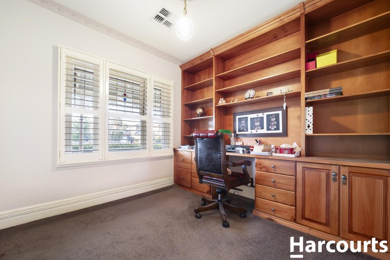Photo - 74 Evrah Drive, Hoppers Crossing VIC 3029 - Image 15